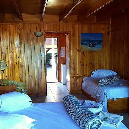 Lakeside Knysna Accomodation Exterior photo