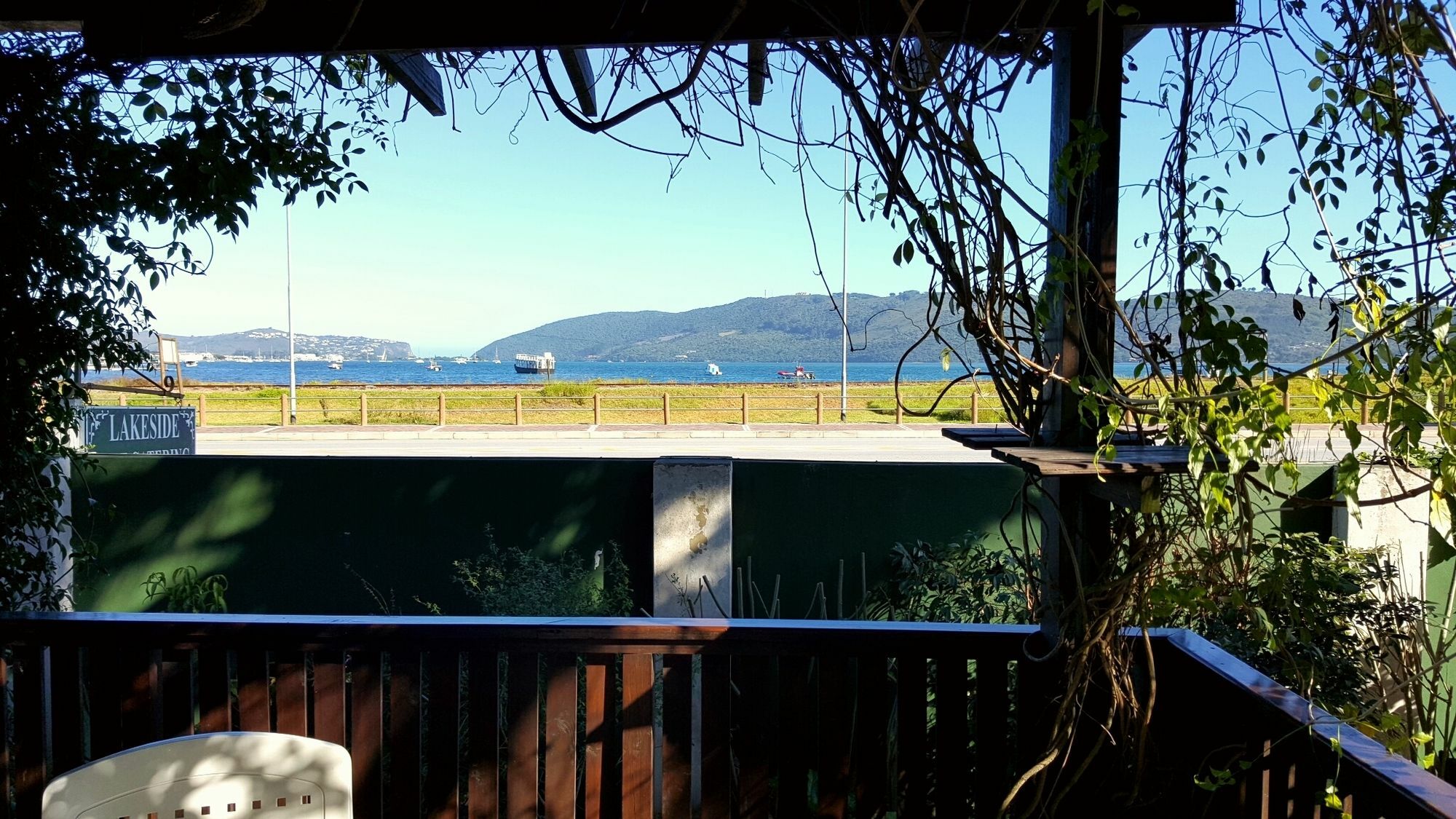 Lakeside Knysna Accomodation Exterior photo